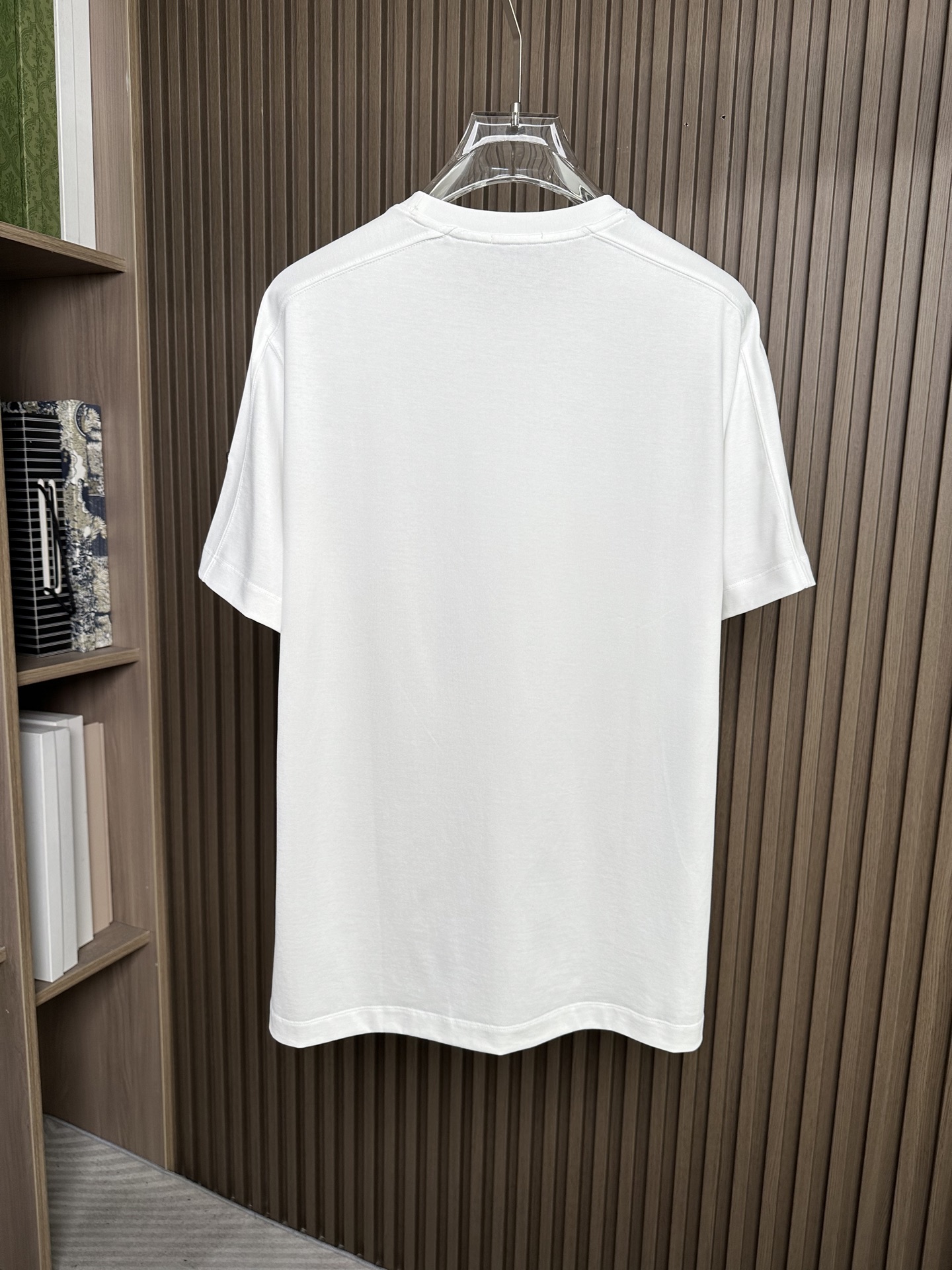 （白～）🔥MON蒙口男士时装款圆领短袖T恤，26SS春夏新品，超火爆人气单品！极符合M家美学基调的一款T