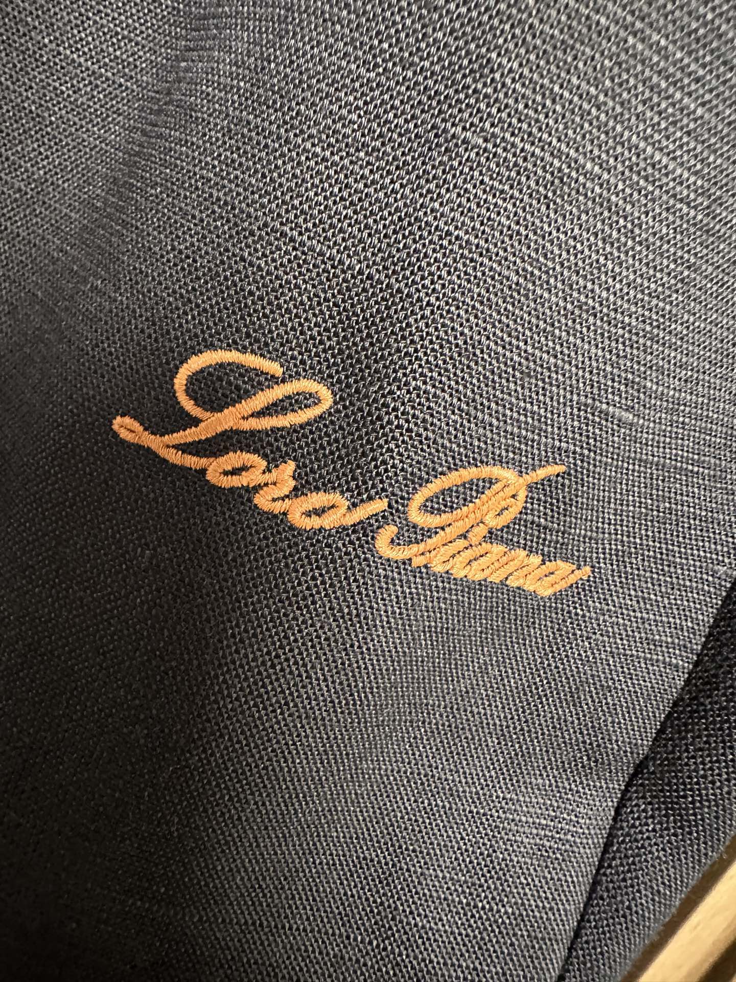 （藏蓝～）loro Piana诺悠翩雅26SS早春新品轻奢亚麻裤 把高级感穿在日常甄选高支面料，触感软糯