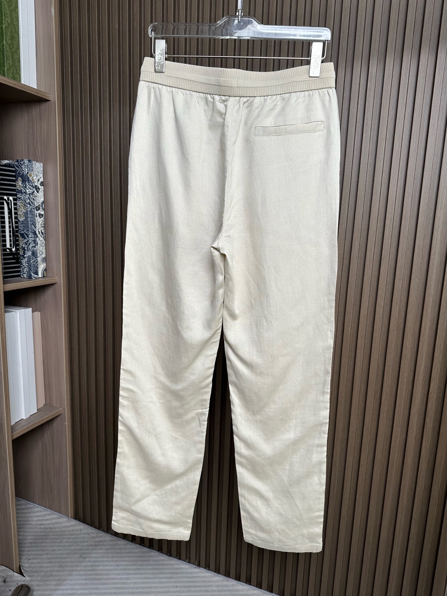 （浅卡其～）loro Piana诺悠翩雅26SS早春新品轻奢亚麻裤 把高级感穿在日常甄选高支面料，触感软