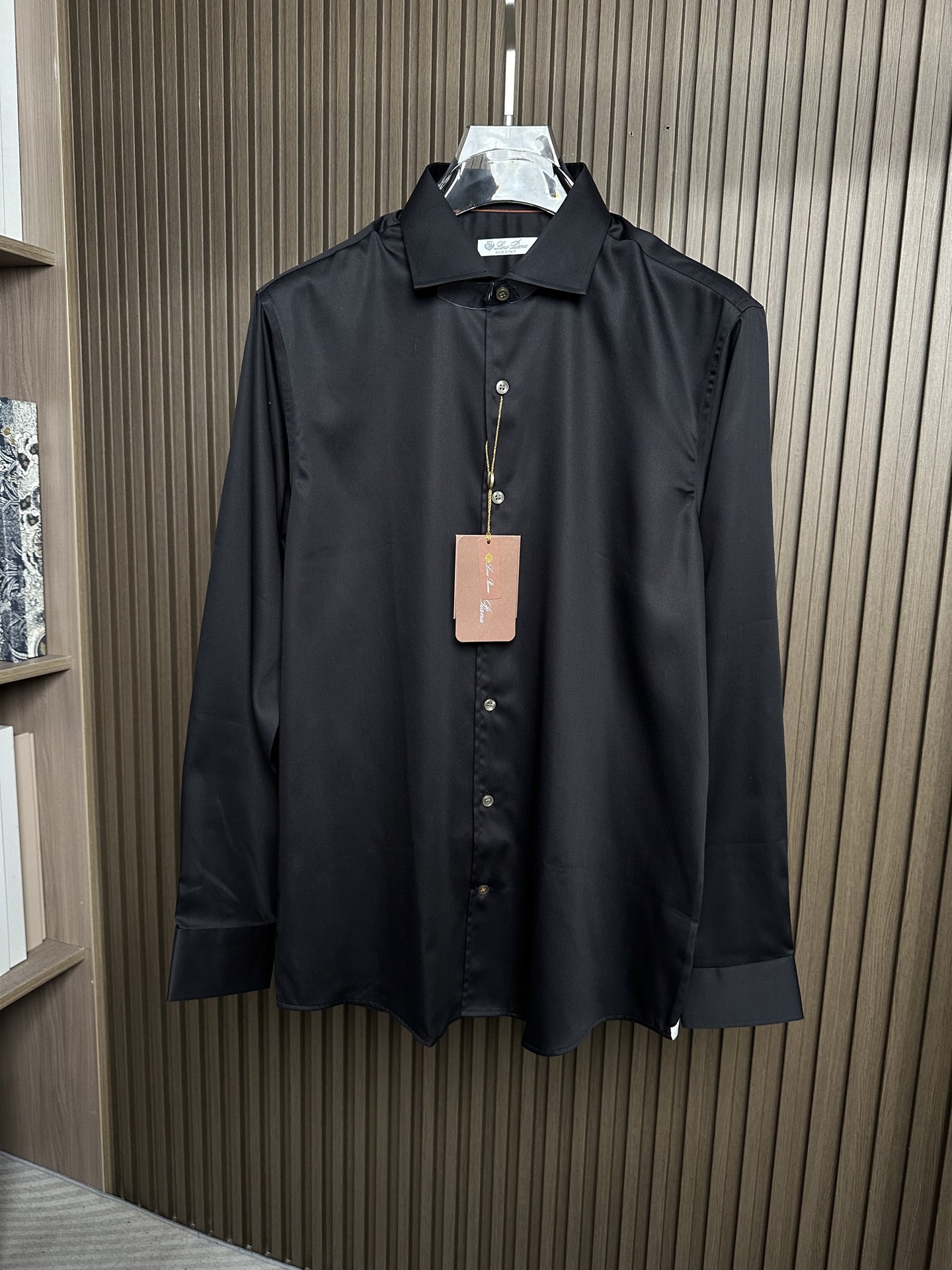 🔥🔥（黑～）loro Piana诺悠翩雅26SS春夏新款，高端单品衬衫，X精品商务男士衬衫！一如既往的好