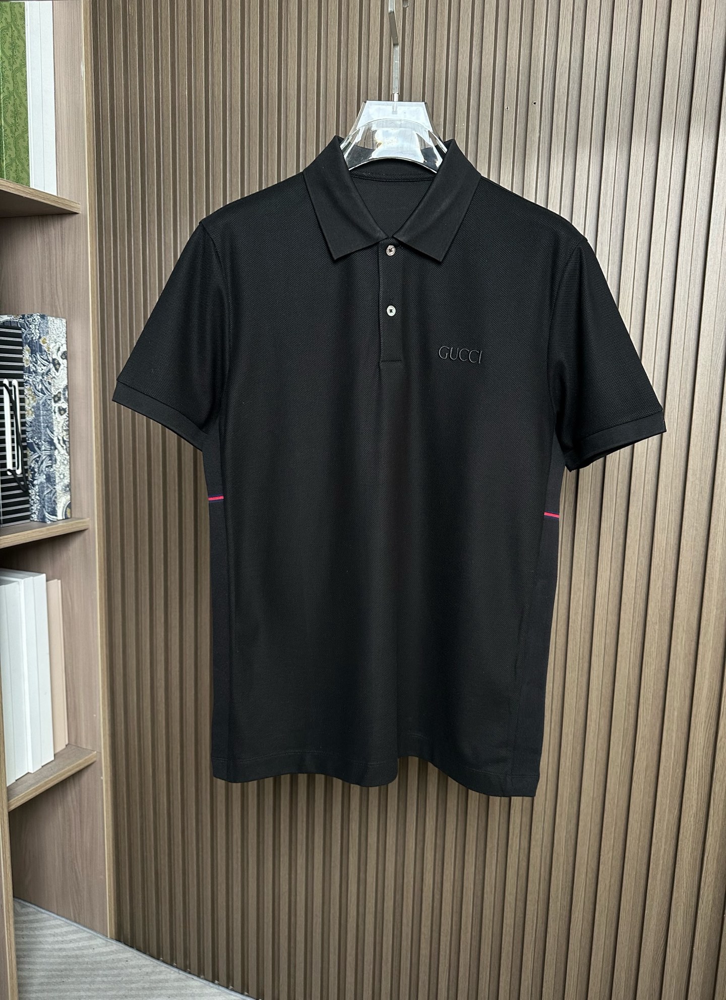 구찌 자수 코튼 카라 니트 23505 Gucci T Shirt