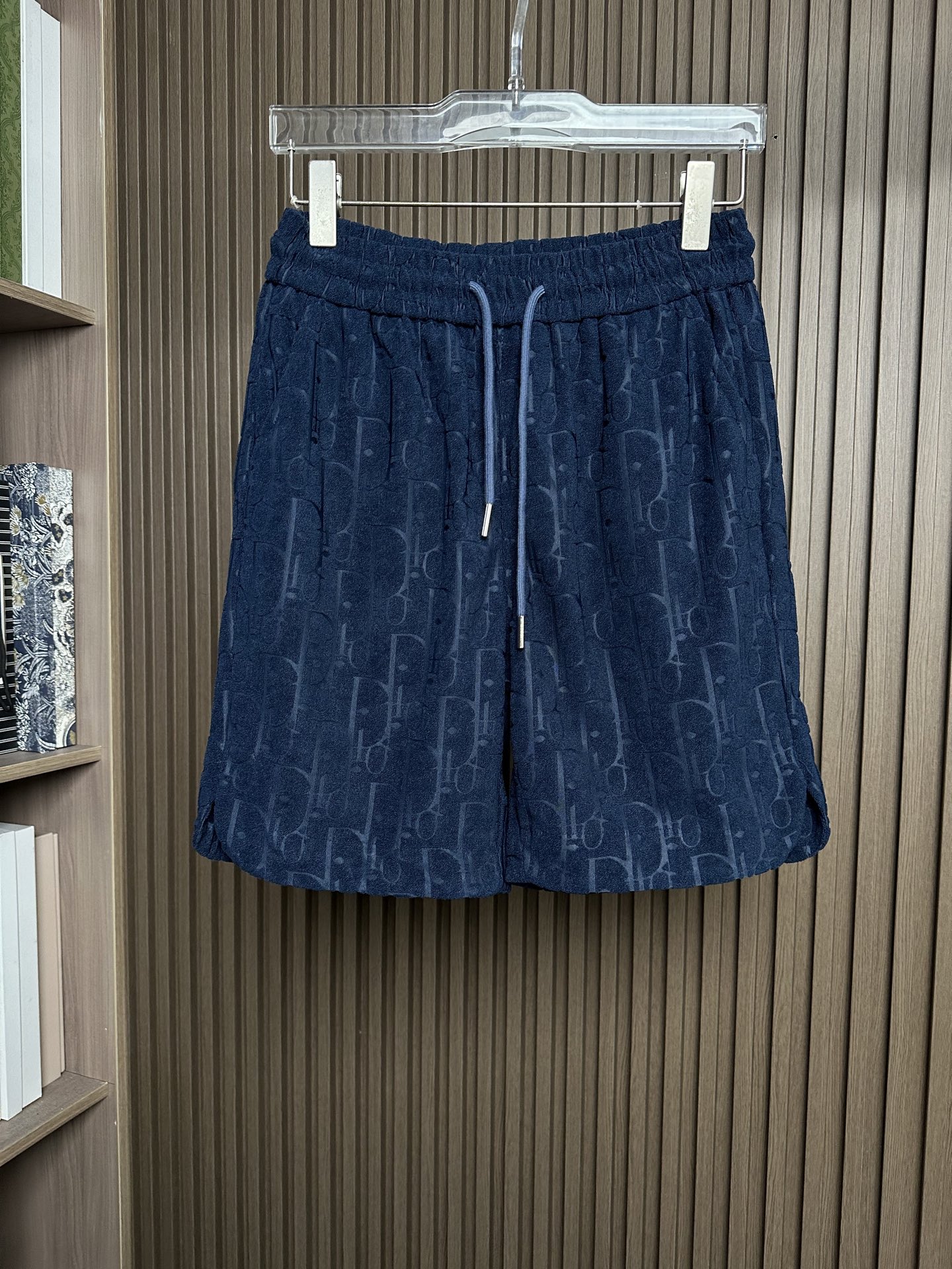 NO:836522,P Clothes 185 pants (navy blue shorts~) high-end quality couple style DIOR Dior 2026ss new product classic versatile short-sleeved shorts velvet jacquard loog suit, silky smooth fabrics are upgraded simultaneously. Welcome to order colors black, white, blue sizes XS-L (pay attention to details. Customized fabrics), dior, dior, shorts, T-shirt,19860909P衣服185 裤子（藏蓝色短裤～）高端品質 情侶款  DIOR 迪奥 2026ss新品 经典百搭款短袖短褲天鵝絨提花loog套裝,手感丝滑面料同步升级.歡迎訂購 顏色黑色,白色,蓝色 尺碼XS-L（注意细节.定制面料）,,dior,dior,shorts,T-shirt,,Men's clothing