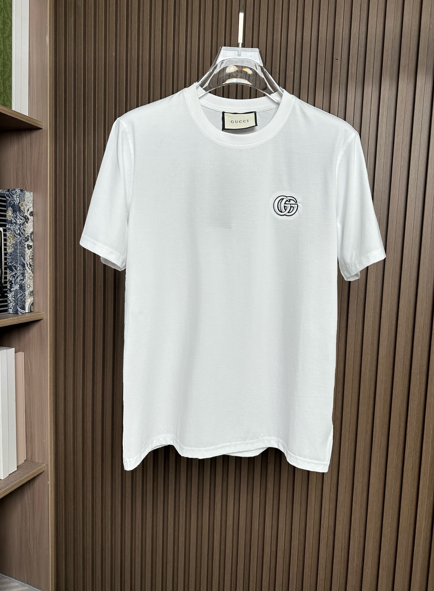 구찌 남성 반팔 26SS 47798