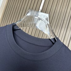 (藏蓝色~)CD迪奥2026SS春夏新款选用客供进口(48.5%的兰精莫代尔加41.5%的精疏棉加10% (藏蓝色~)CD迪奥2026SS春夏新款选用客供进口(48.5%的兰精莫代尔加41.5%的精疏棉加10%