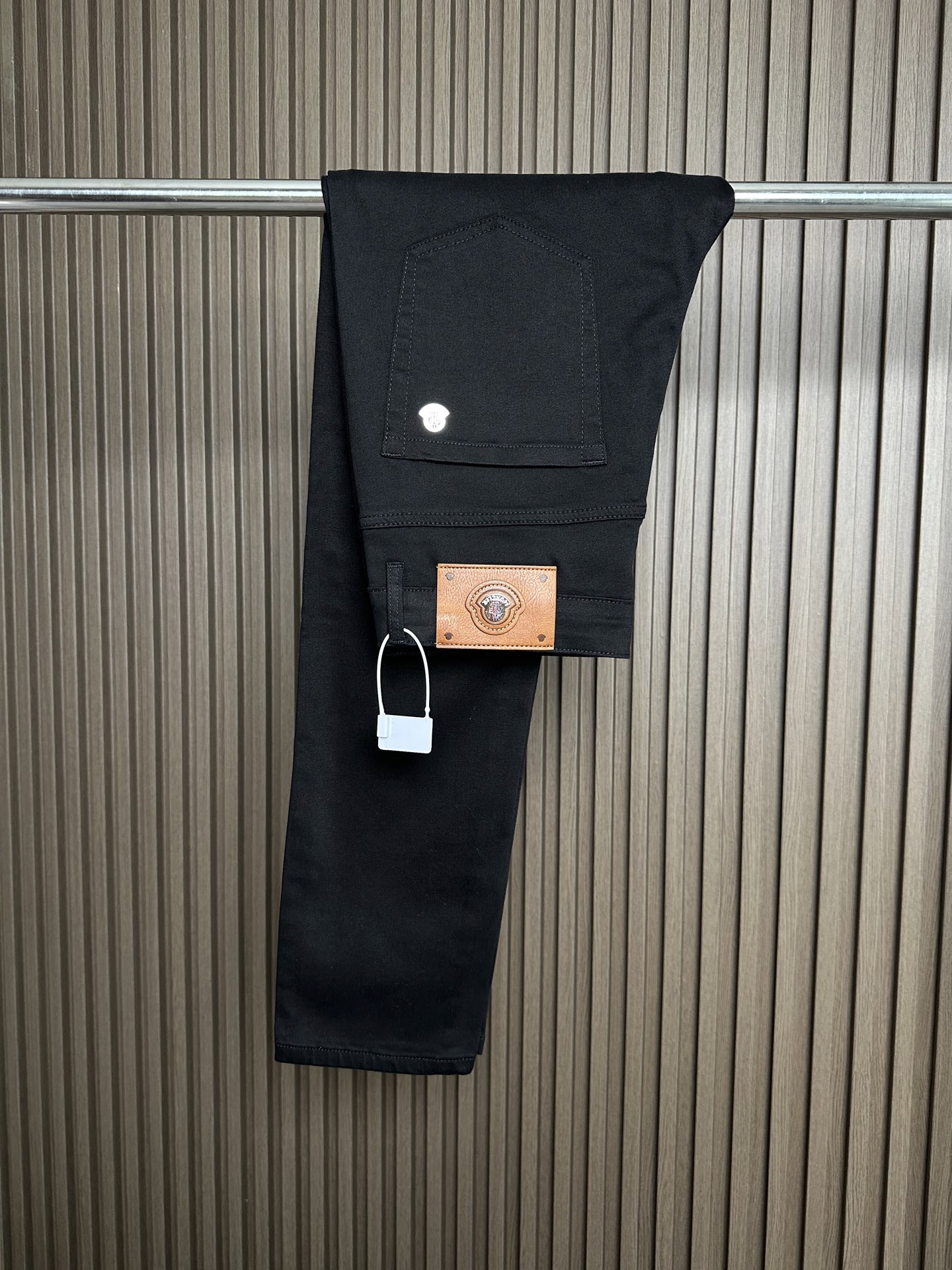 🔥Mon蒙口26SS春夏新款休闲牛仔裤，高端品质，面料超级柔软舒适 小直筒版型，上身修长，万能搭配款码数