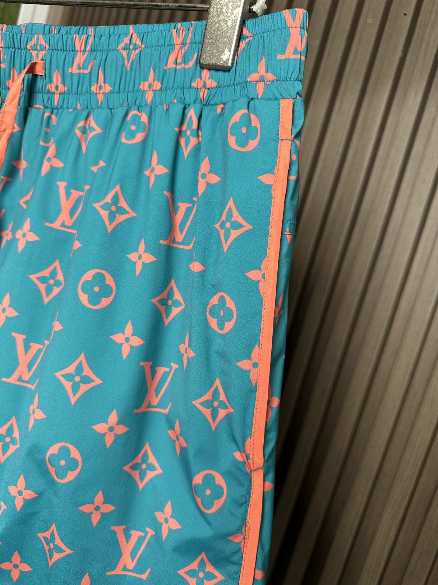 绿色短裤细节图……