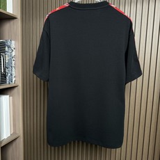 /套 BBR巴宝莉2026SS春夏全新系列单品上线,非常时髦前卫的一款休闲套装,标识logo图案修饰!区 /套 BBR巴宝莉2026SS春夏全新系列单品上线,非常时髦前卫的一款休闲套装,标识logo图案修饰!区