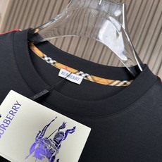 /套 BBR巴宝莉2026SS春夏全新系列单品上线,非常时髦前卫的一款休闲套装,标识logo图案修饰!区 /套 BBR巴宝莉2026SS春夏全新系列单品上线,非常时髦前卫的一款休闲套装,标识logo图案修饰!区