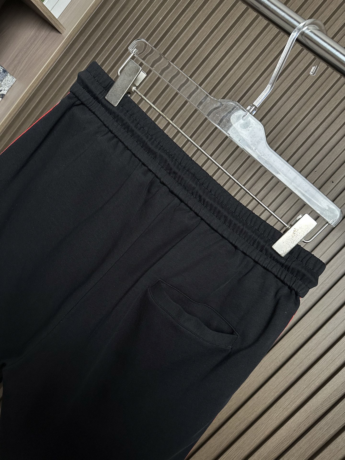 /套  黑色短裤细节图……