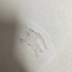 /套 (白色~)BBR巴宝莉2026SS春夏全新系列单品上线,非常时髦前卫的一款休闲套装,标识logo /套 (白色~)BBR巴宝莉2026SS春夏全新系列单品上线,非常时髦前卫的一款休闲套装,标识logo
