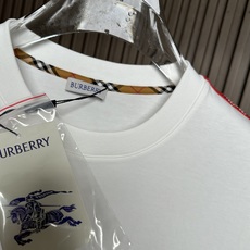 /套 (白色~)BBR巴宝莉2026SS春夏全新系列单品上线,非常时髦前卫的一款休闲套装,标识logo /套 (白色~)BBR巴宝莉2026SS春夏全新系列单品上线,非常时髦前卫的一款休闲套装,标识logo