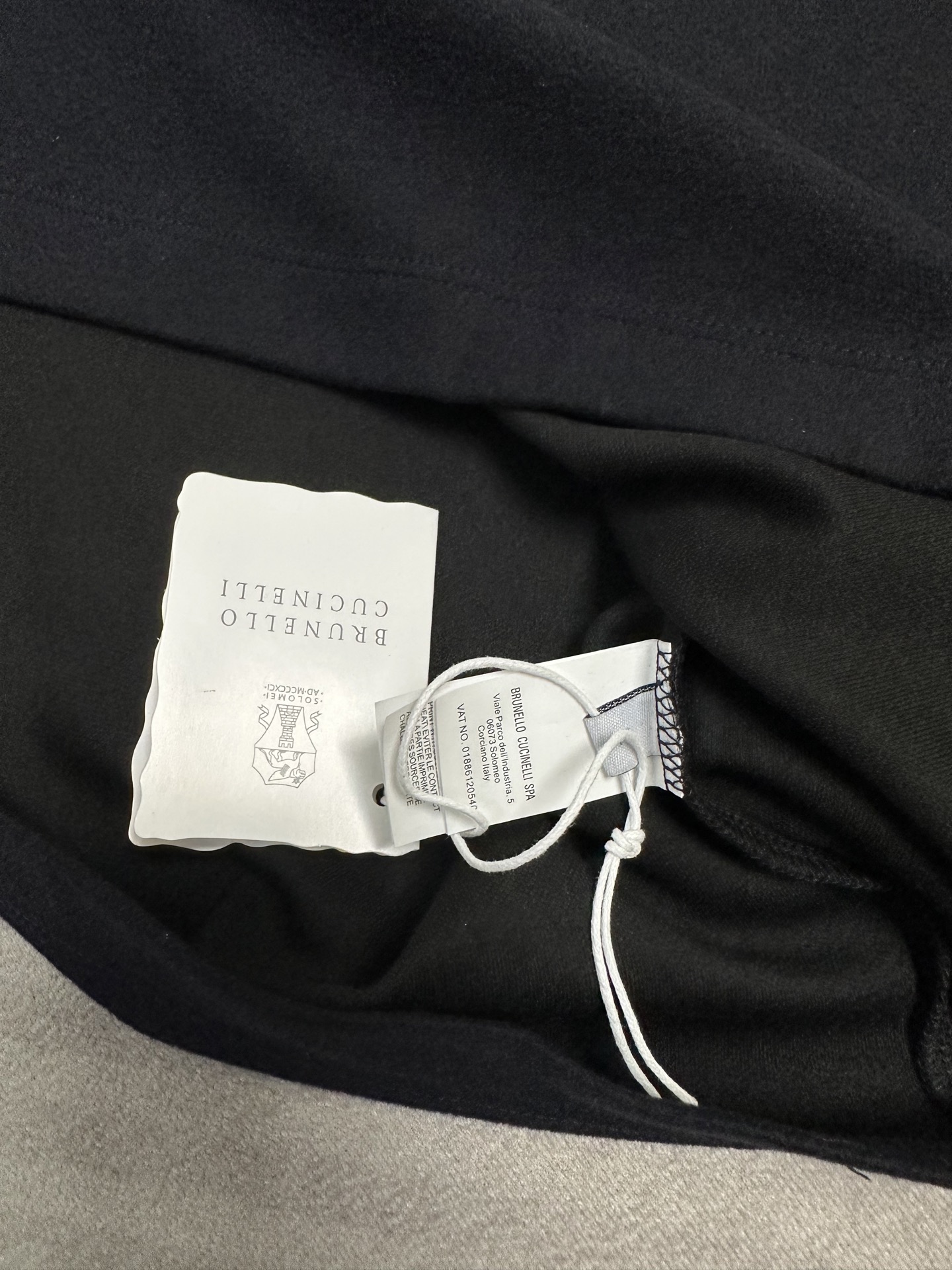 （藏青～）Brunello Cucinelli26秋冬爆款打底衫      Brunello Cucinelli男士简约