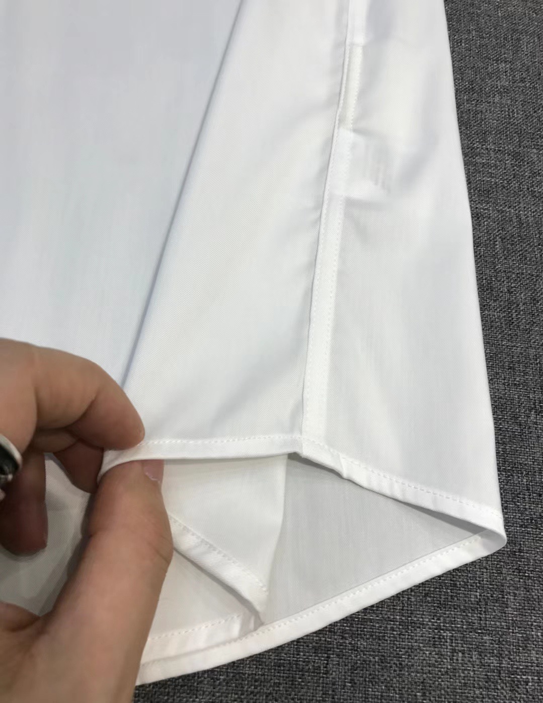 白色细节图……