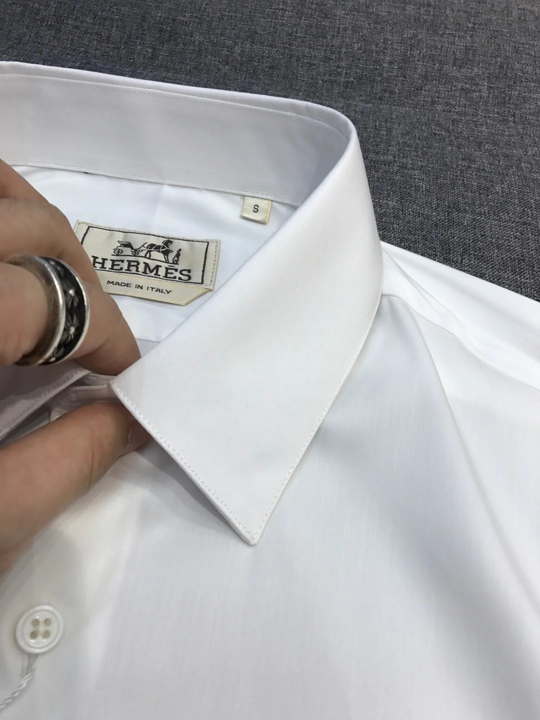 白色细节图……