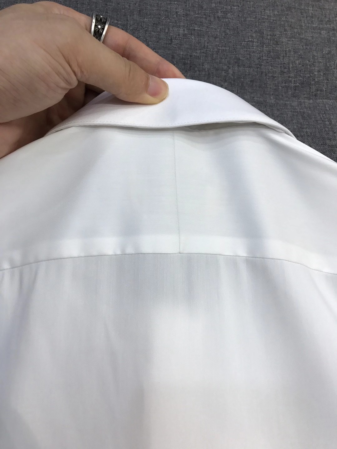 白色细节图……