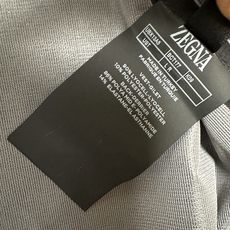 (黑~)ZEGNA 2026秋冬爆款外套 ZEGNA男士短款连帽夹克,利落直筒版型,不臃肿不压个 (黑~)ZEGNA 2026秋冬爆款外套 ZEGNA男士短款连帽夹克,利落直筒版型,不臃肿不压个