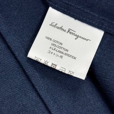 .2026年新款菲拉格慕FERRAGAMO混纺舒适磨毛衬衫,商务绅士通勤款时尚又得体,百搭好驾驭长袖衬衫,在繁忙的都市生 .2026年新款菲拉格慕FERRAGAMO混纺舒适磨毛衬衫,商务绅士通勤款时尚又得体,百搭好驾驭长袖衬衫,在繁忙的都市生