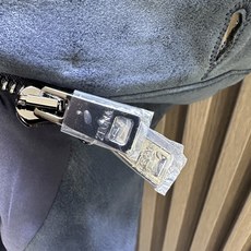 (蓝~)ZG26FW秋冬新款进口环保麂皮绒立领皮衣,男士后领皮标铭牌时尚拉链皮衣夹克外套!贸易公司渠道稀出,同步官网发售 (蓝~)ZG26FW秋冬新款进口环保麂皮绒立领皮衣,男士后领皮标铭牌时尚拉链皮衣夹克外套!贸易公司渠道稀出,同步官网发售