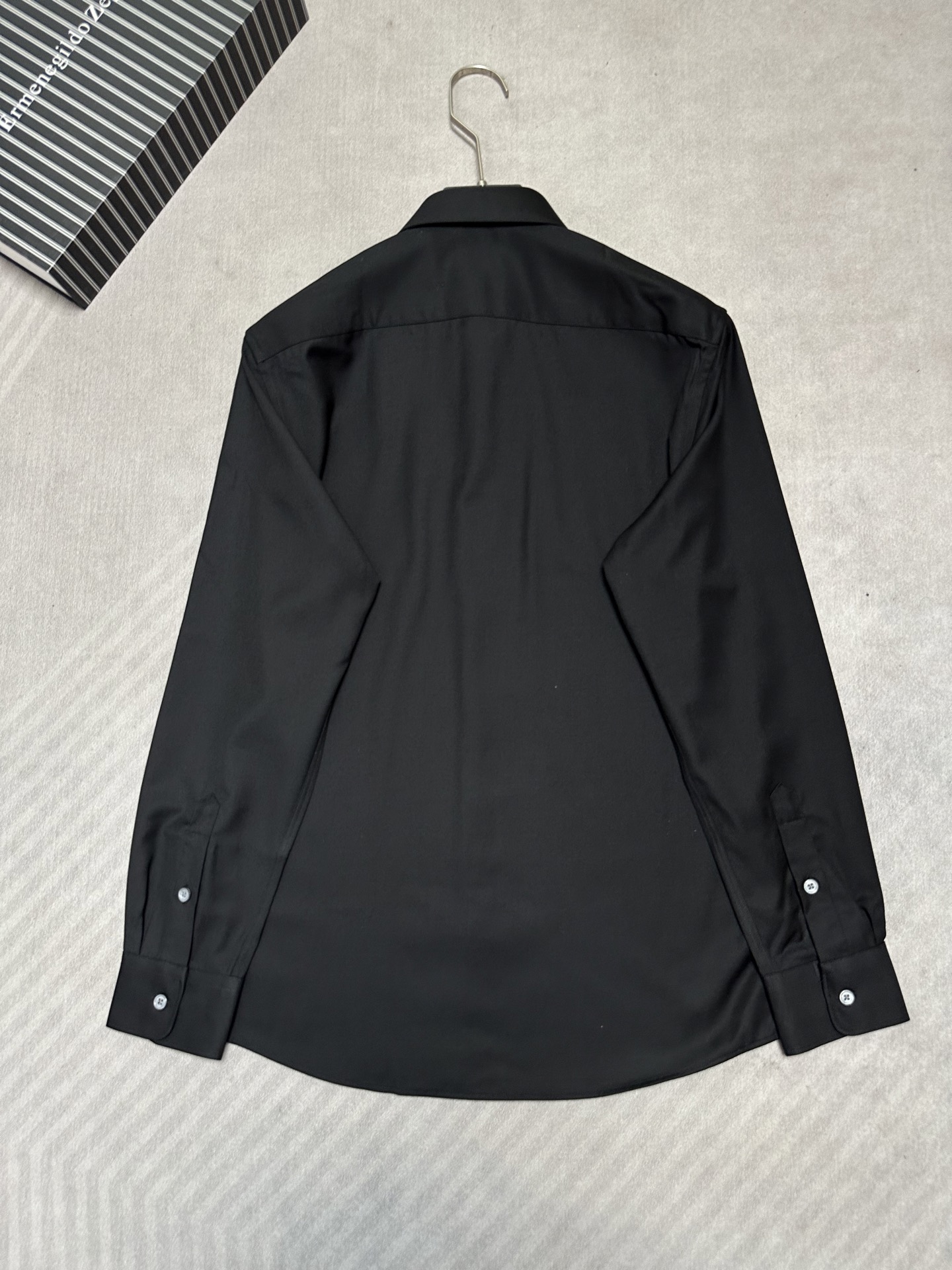 （黑～）秋冬新款巨献，官网在售而且已经要售罄了的节奏。 杰尼亚Zegna，CASHCO系列。男士经典的85%棉混15%羊