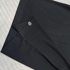 . (黑~)Loro Piana26早秋爆款风半拉链针织Polo 自带Loro Piana老钱极简格调,甄选细腻精 . (黑~)Loro Piana26早秋爆款风半拉链针织Polo 自带Loro Piana老钱极简格调,甄选细腻精