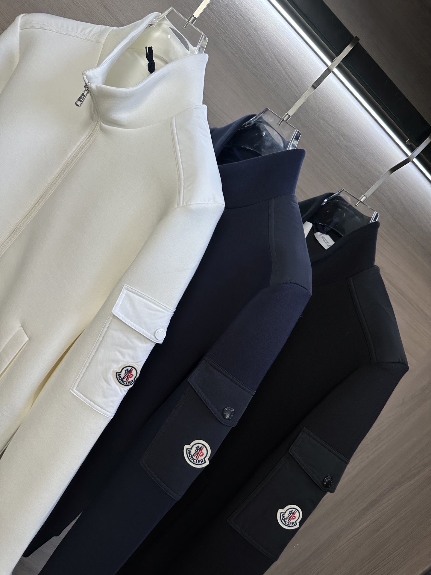 men-clothes.214015 men-clothes.214015