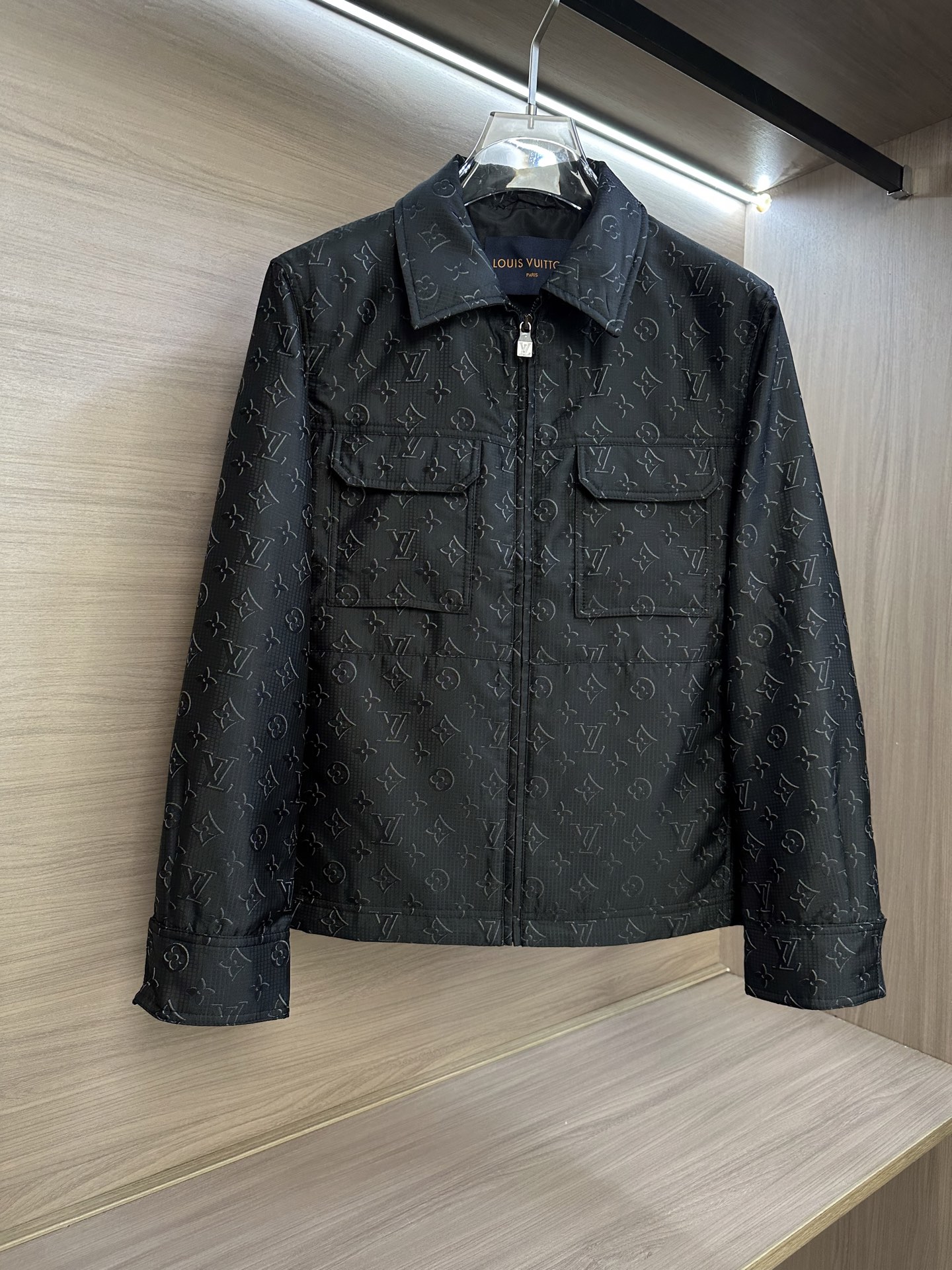 men-clothes.214045 men-clothes.214045