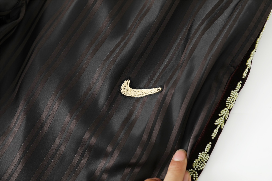 Nike x BODE SS24 Astro Grabber Suit Pants: Customized Fabric, Unique Design - 图片 9