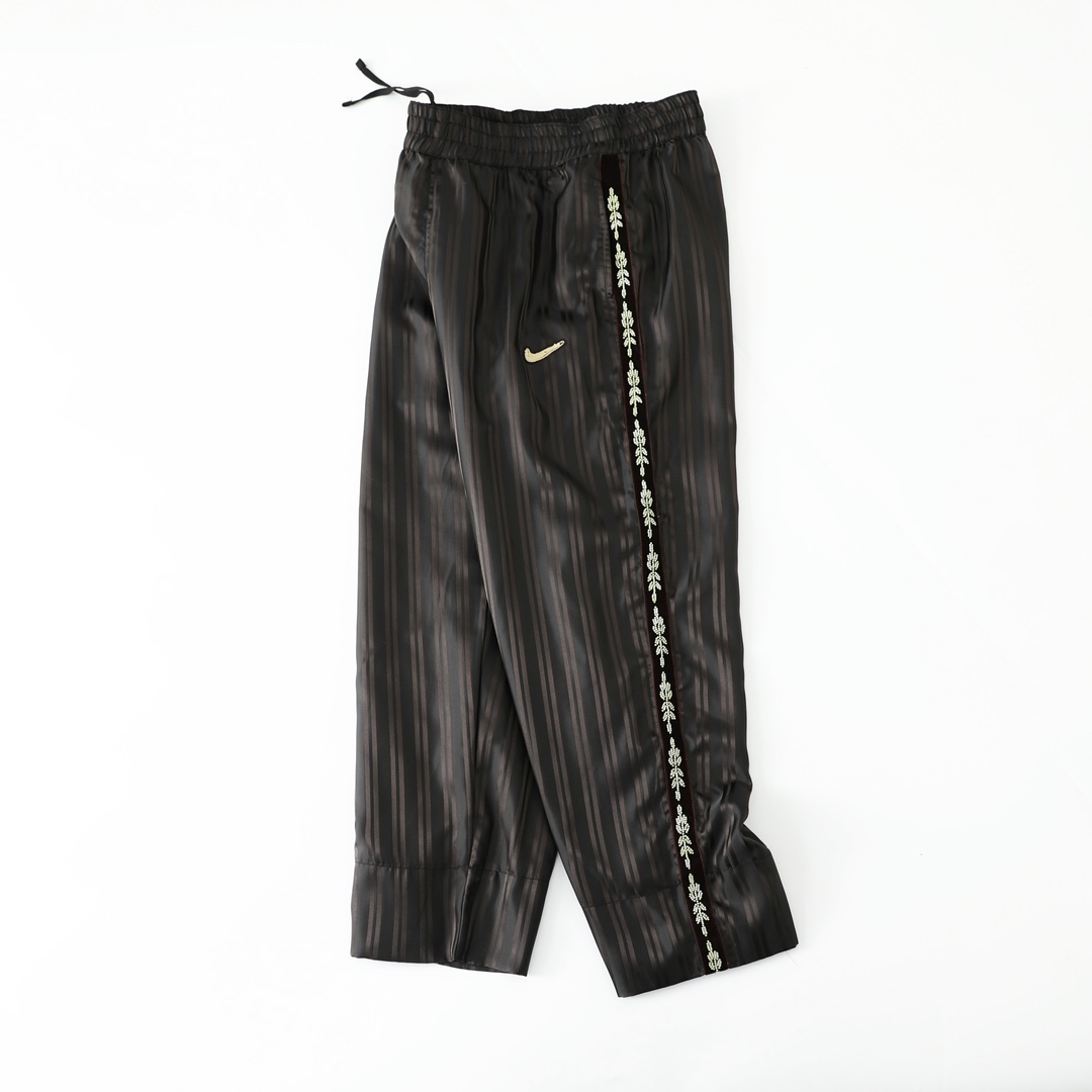 Nike x BODE SS24 Astro Grabber Suit Pants: Customized Fabric, Unique Design - 图片 3