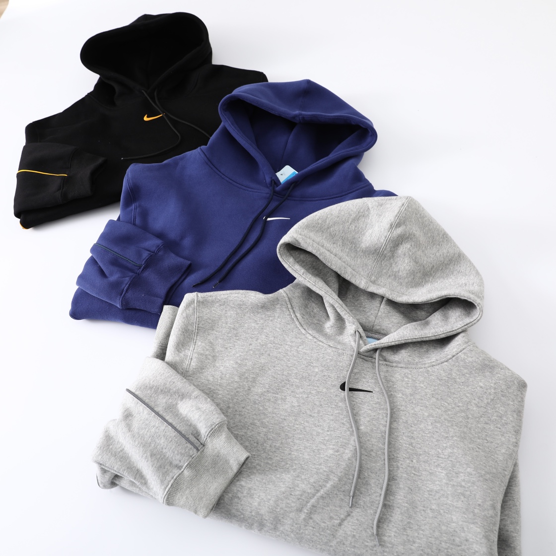 Nike x Drake NOCTA Series Guard Jacket: Velvet Fabric, Reflective Details, Multiple Colors & Sizes - 图片 7