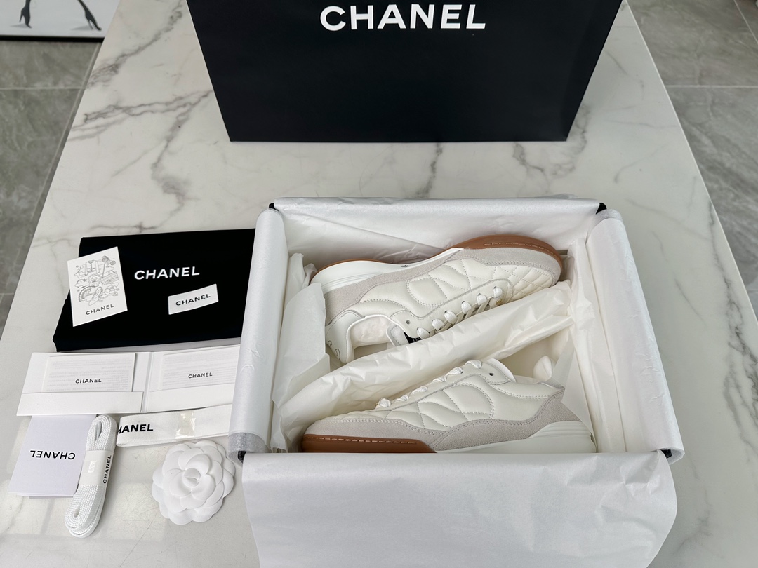 Chanel Shoes Sneakers White Sweatpants
