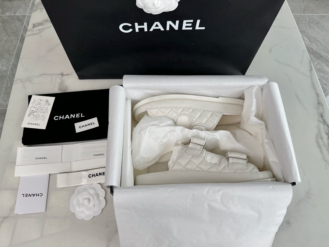 Chanel Shoes Slippers White Sheepskin