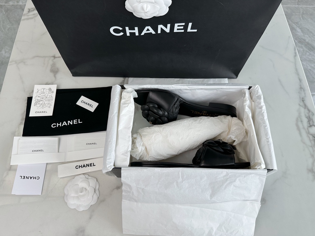 Chanel Shoes Slippers