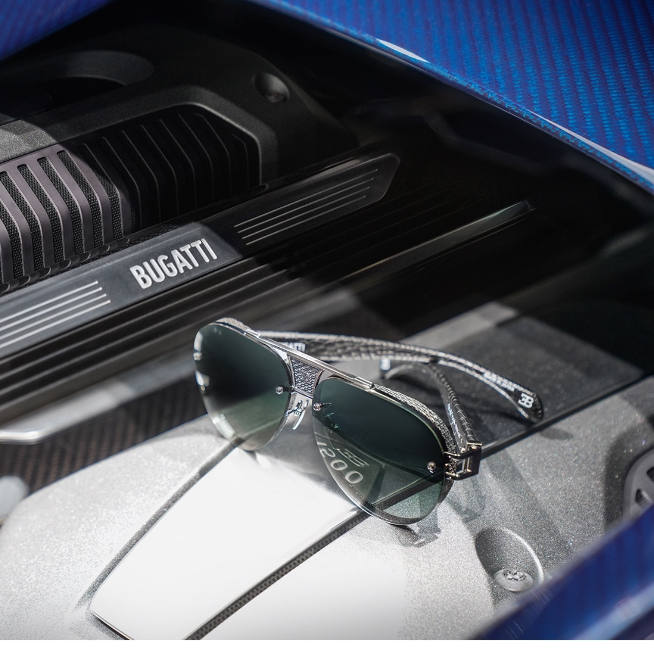  BUGATT
布加迪Bugatti-太阳镜上线咯
MODEL：05，SIZE62-13-147.
Bu