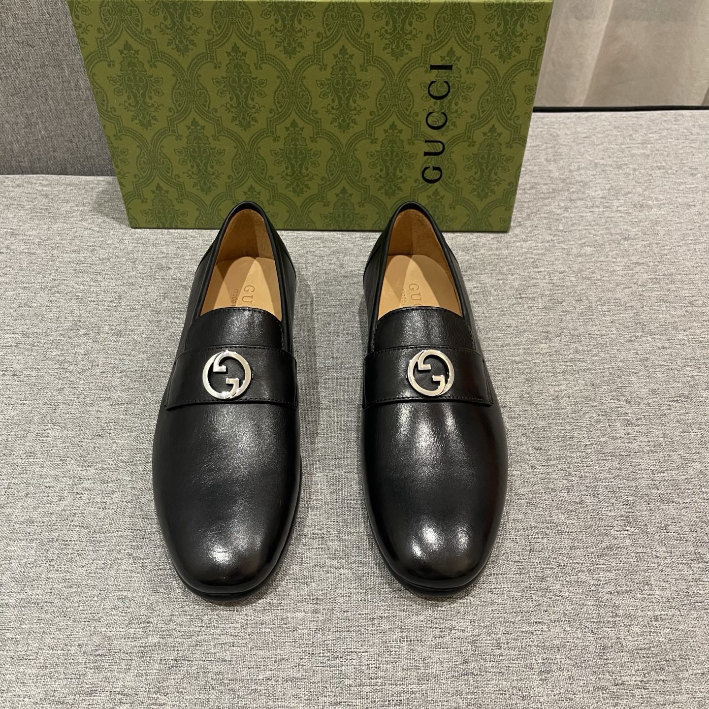 Gucci Men's Black Leather Loafers with Interlocking G - Size 38-45 2 i1740995588065 4446 0 0