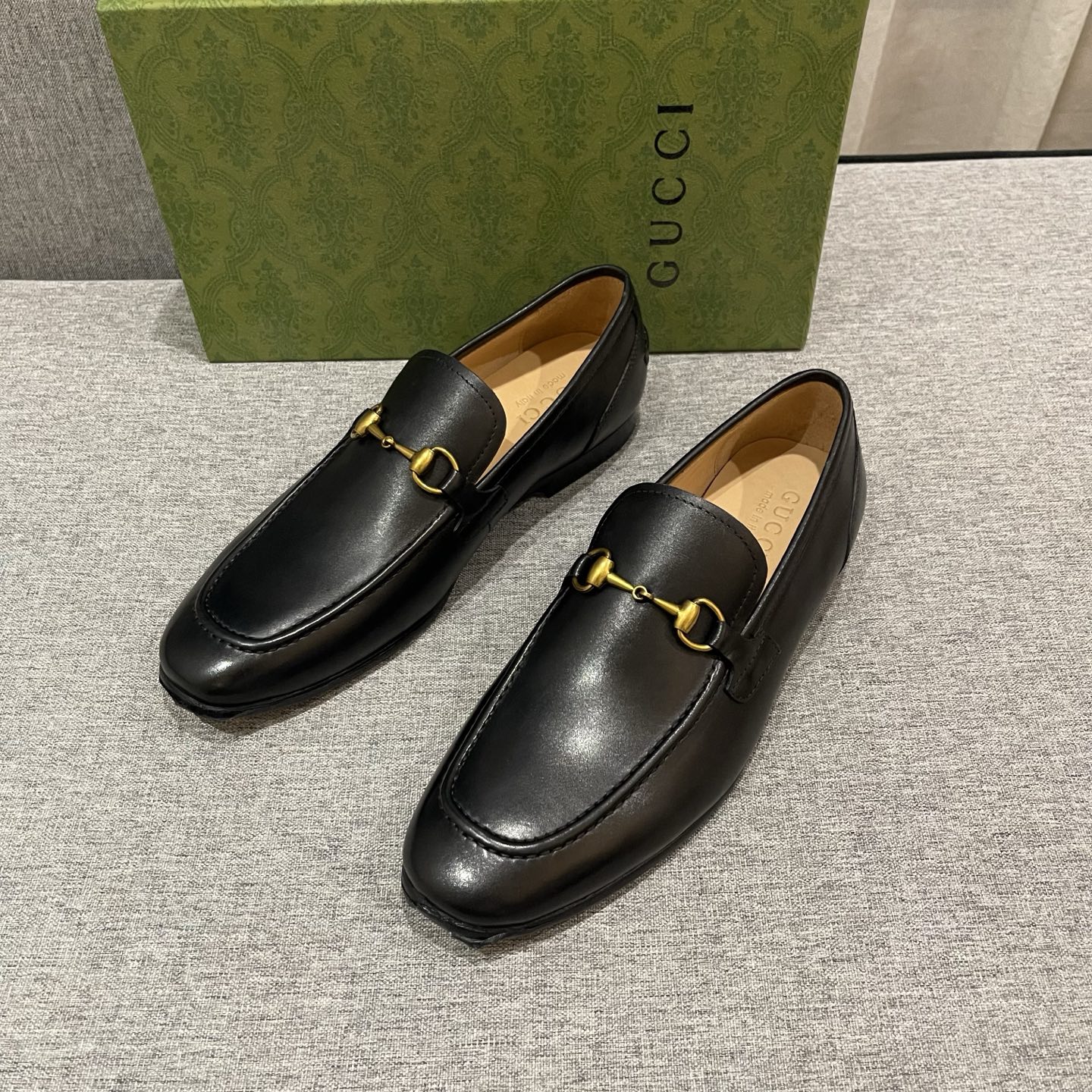 Gucci Men's Black Leather Horsebit Loafers Comfortable & Stylish Shoes 3 i1740995916100 9638 0 1