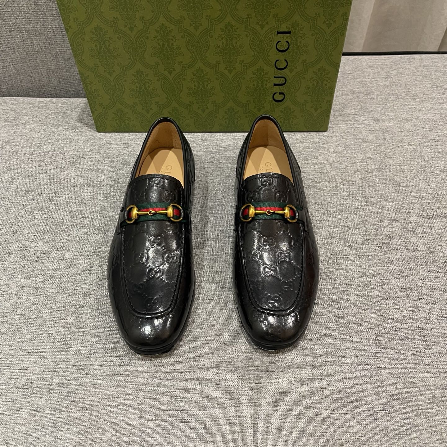 Gucci Men's Leather Loafers With Horsebit Hardware, Black 2 i1740995955252 6387 0 0