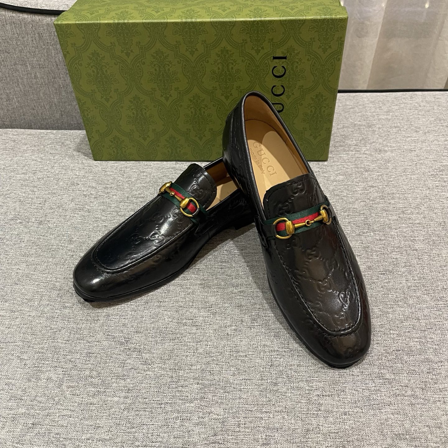 Gucci Men's Leather Loafers With Horsebit Hardware, Black 4 i1740995955428 1319 0 2