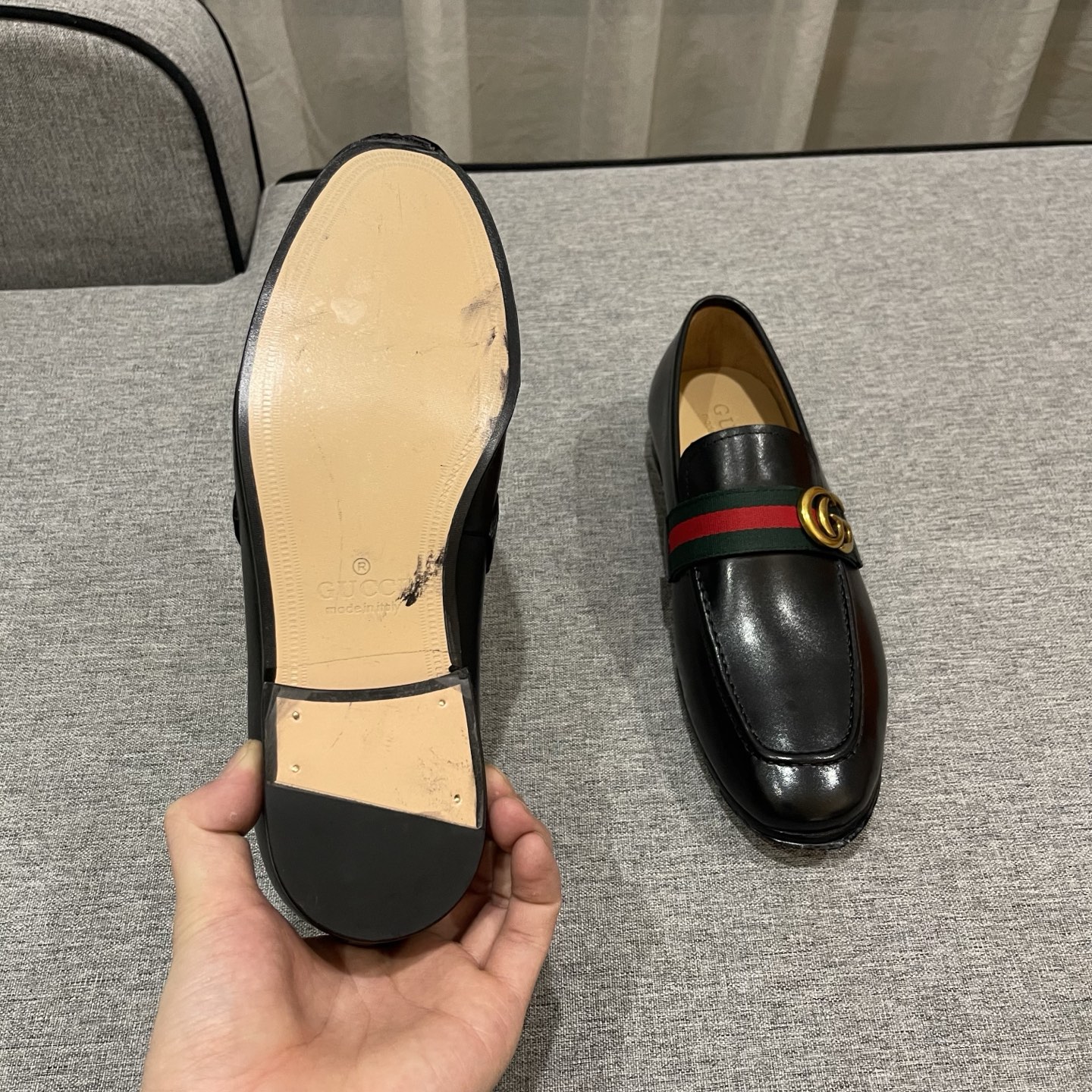 Gucci Men's Black Leather Loafers with Signature Web and Interlocking G 10 i1740995991231 6035 0 8
