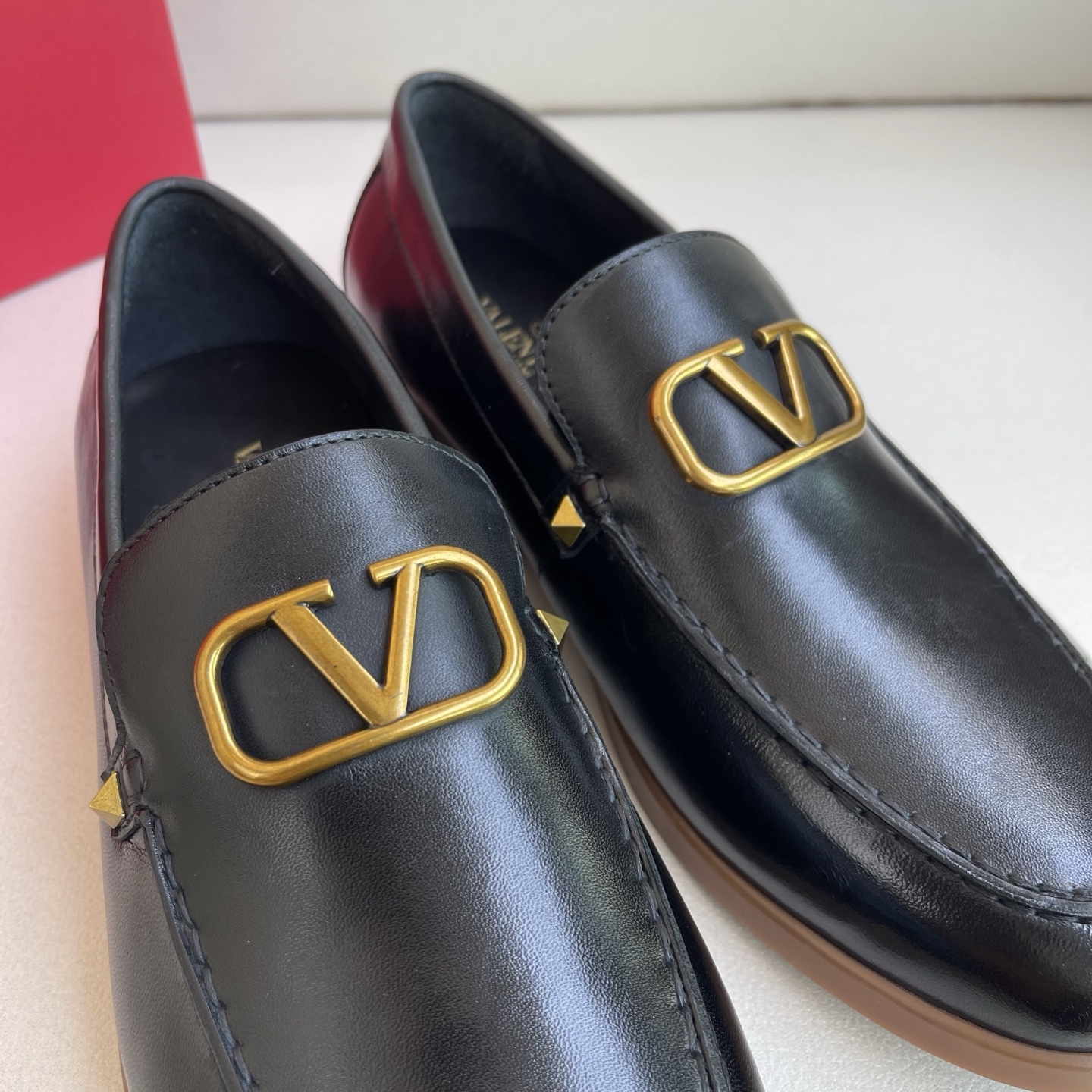 Valentino Garavani Men's Black Leather Loafers with Gold V Logo Buckle 5 i1742902823449 2909 0 3
