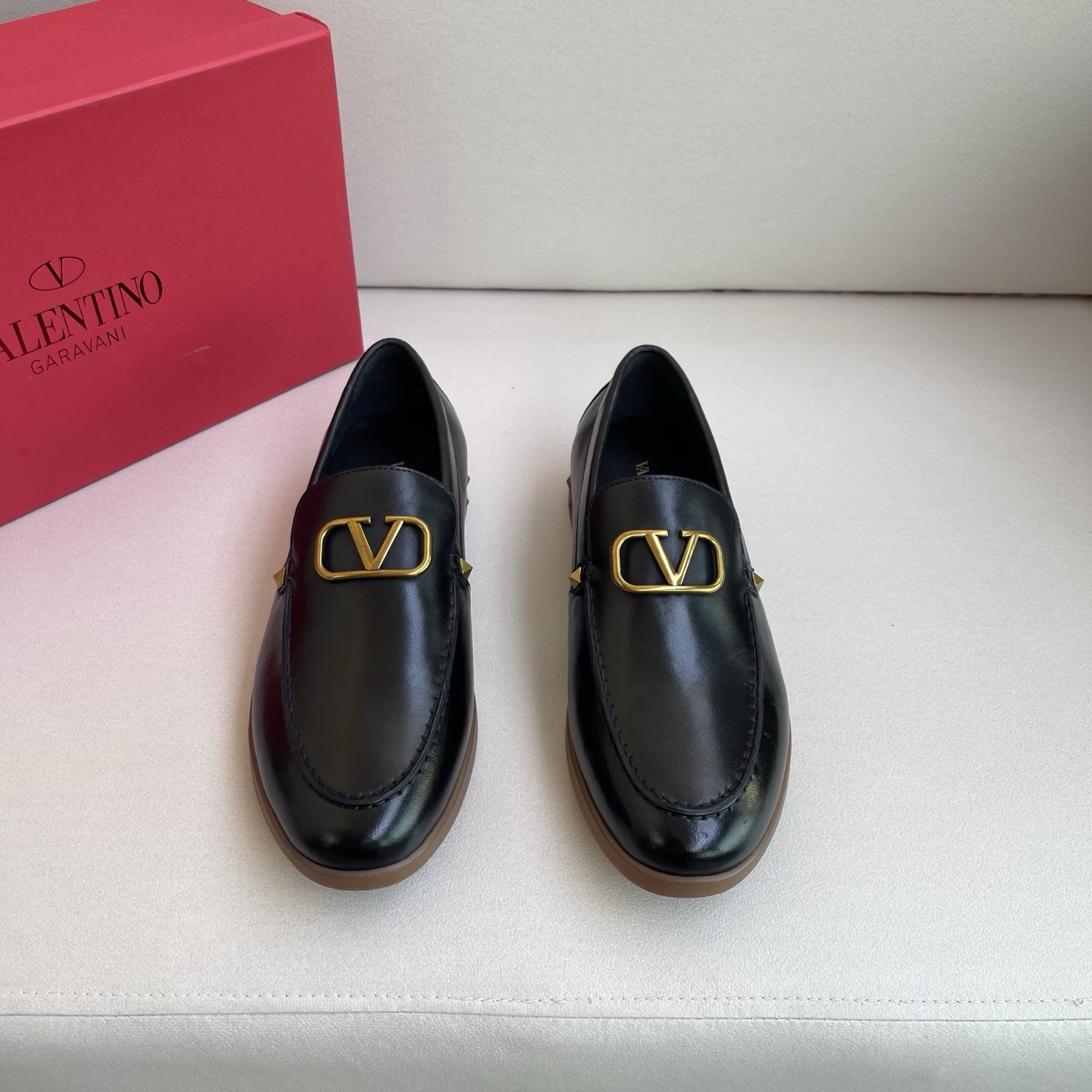 Valentino Garavani Men's Black Leather Loafers with Gold V Logo Buckle 2 i1742902823475 1101 0 0