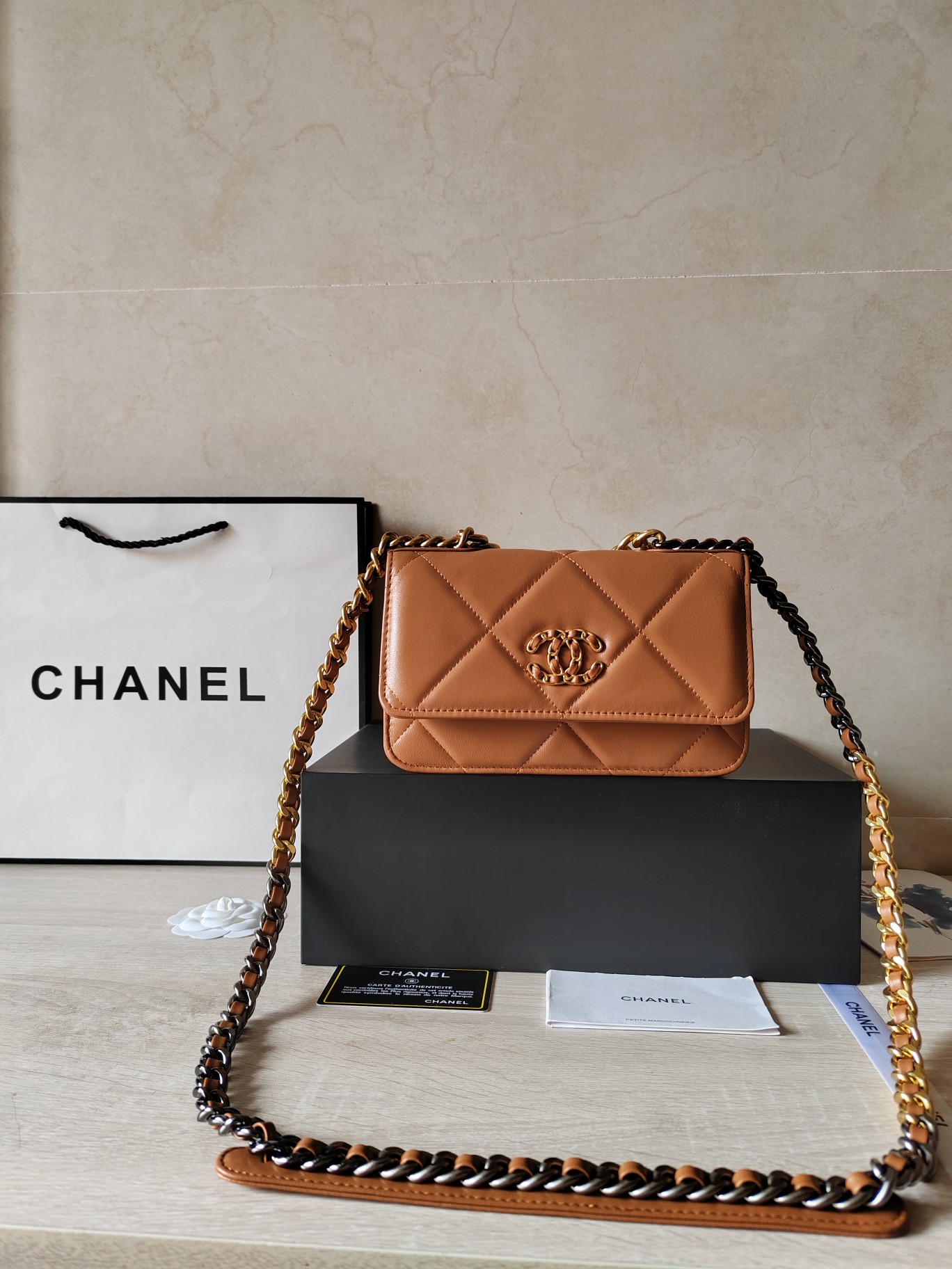 Chanel Crossbody & Shoulder Bags Caramel Silver Lambskin Sheepskin Chains
