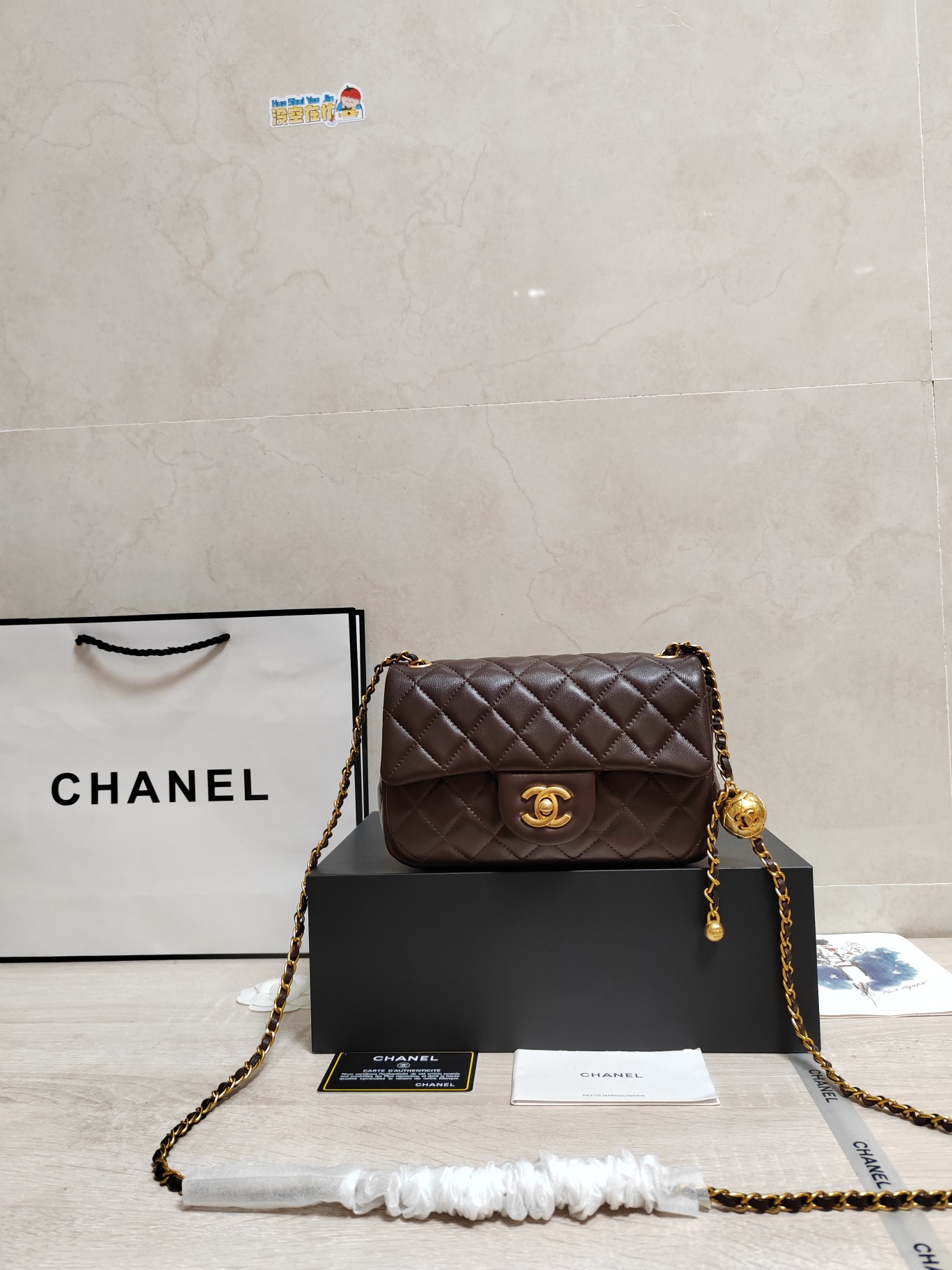 Chanel Classic Flap Bag Crossbody & Shoulder Bags Chocolate color Vintage Chains