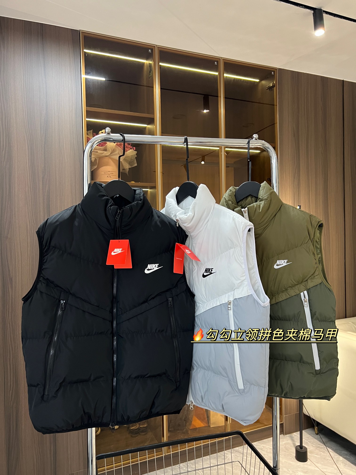 Today, I must grab this Nike color blocked cotton vest - Comprehensive 3