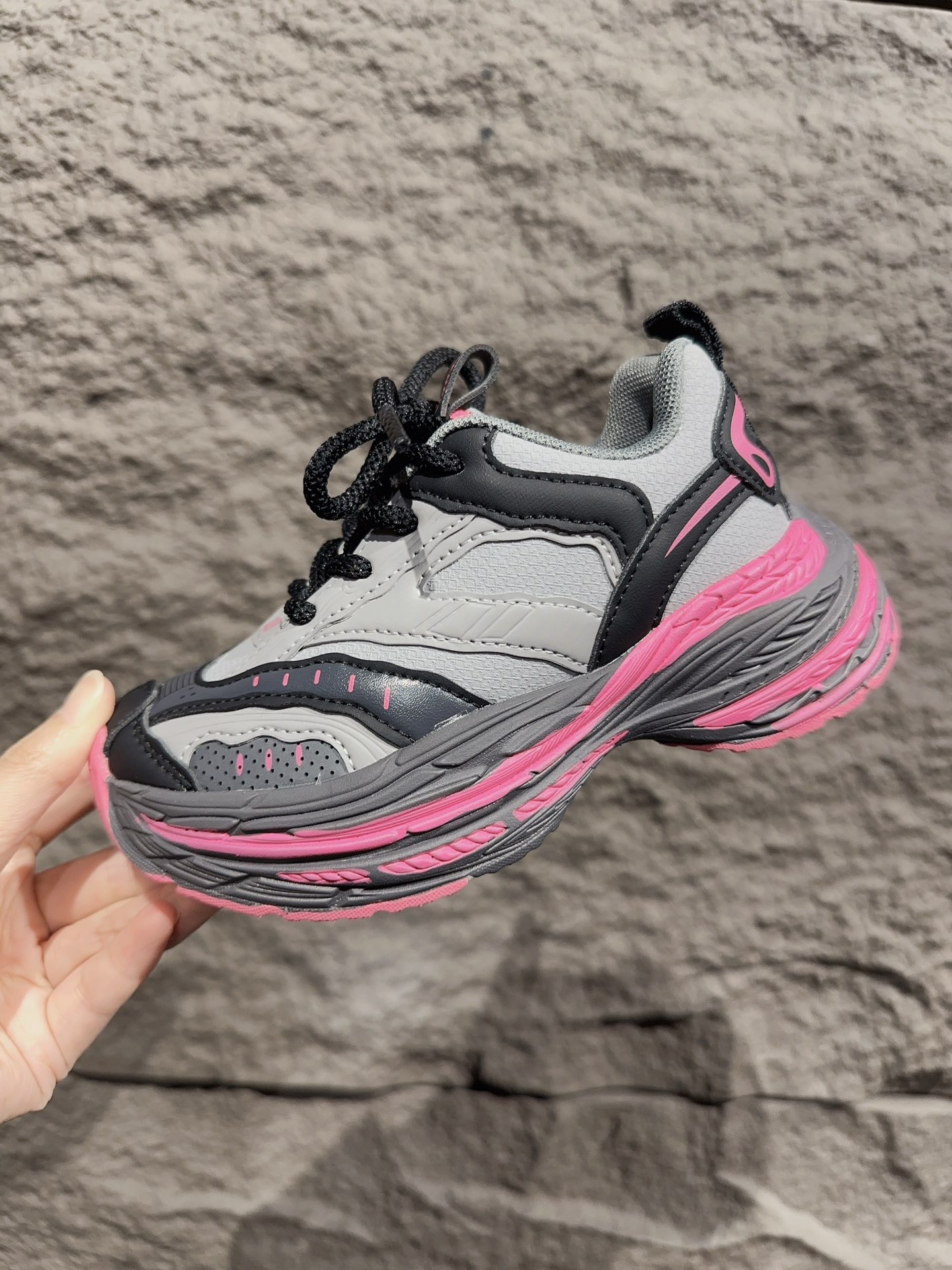 图片[4]-特价 BALENCIAGA INS 16XL 巴黎世家厚底增高鞋老爹鞋 16XL复古休闲百搭鞋 系带方式： 系带+内侧魔术贴 号码：26-37-选品中心