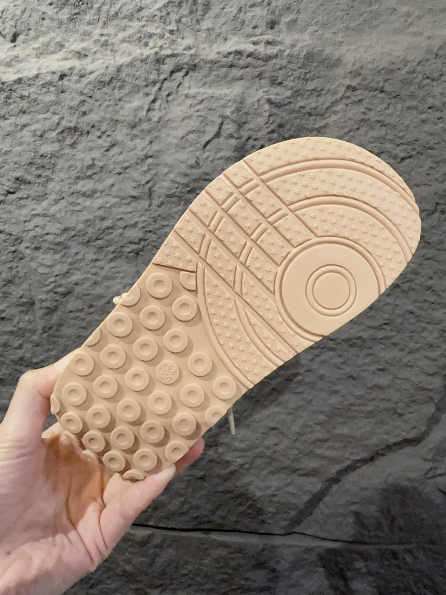 图片[8]-OETZI 冰人奥兹丑萌帆布鞋童鞋 OETZI冰山果冻鞋厚底丑萌板鞋 系带方式：松紧带 号码：26-37-选品中心