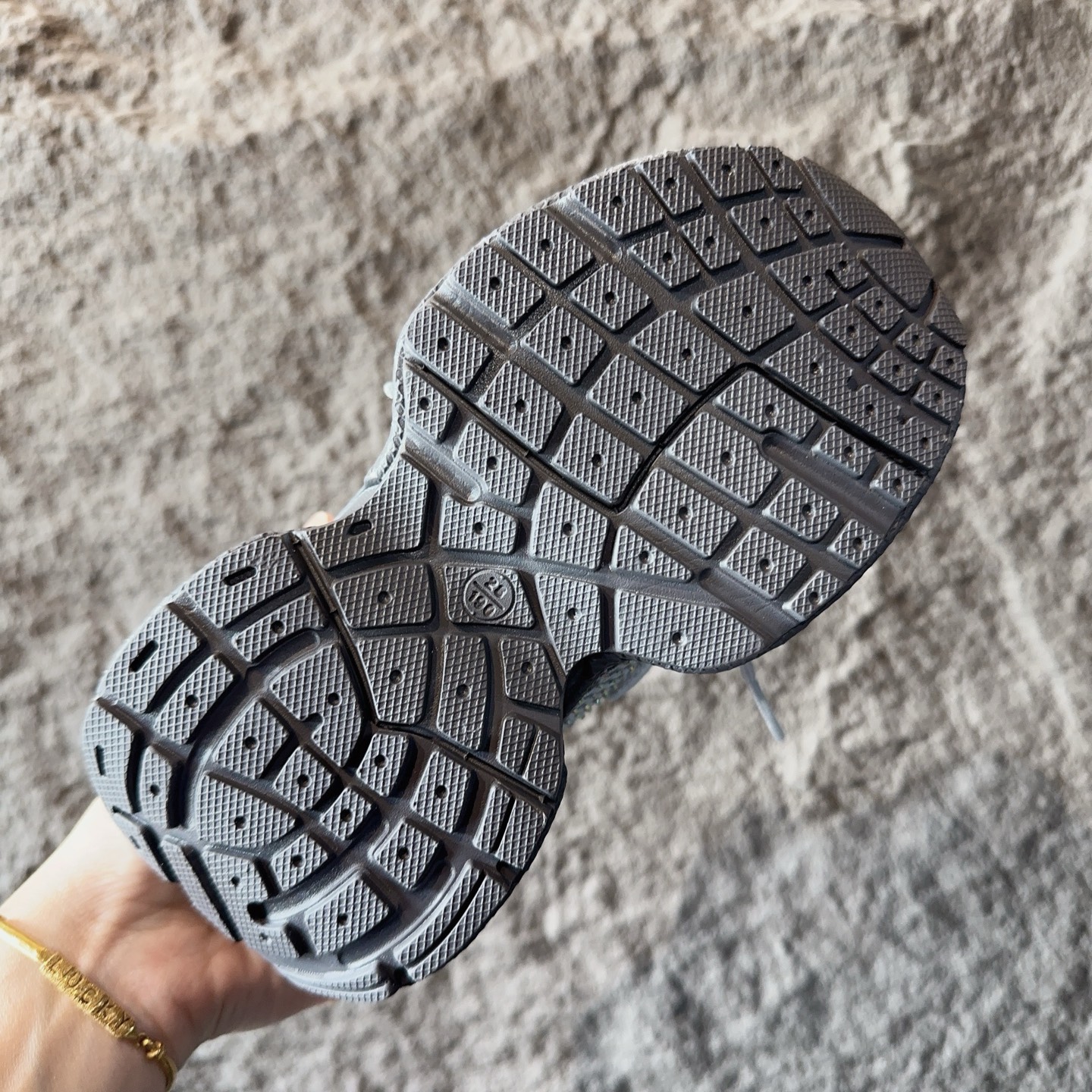 图片[8]-BALENCIAGA 3XL水钻童鞋 巴黎世家厚底增高鞋3XL渔网水钻复古休闲百搭鞋 系带方式：系带+内侧魔术 26-37-选品中心