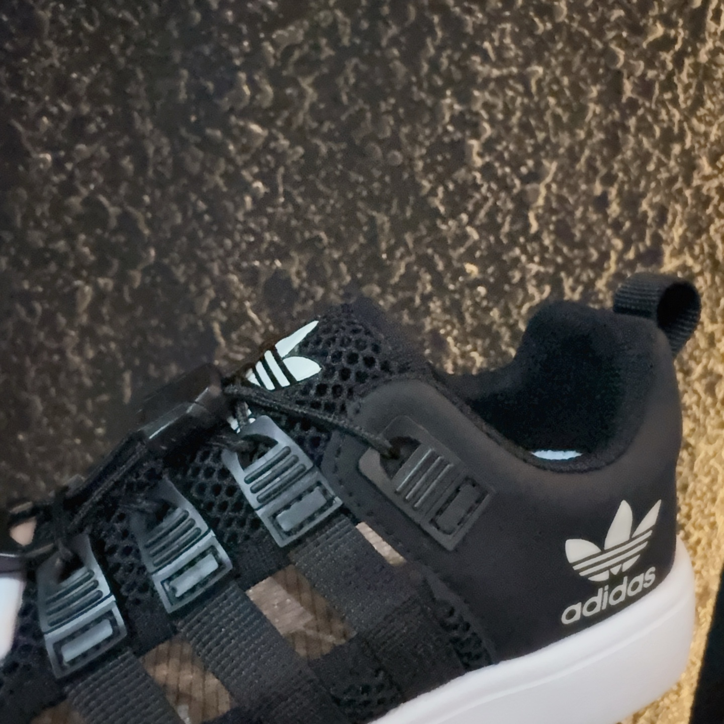 图片[9]-didas 贝壳头凉鞋 德训鞋童鞋 阿迪达斯贝壳头德训鞋童鞋 包头防撞凉鞋 系带方式：松紧扣 号码：26-37-选品中心