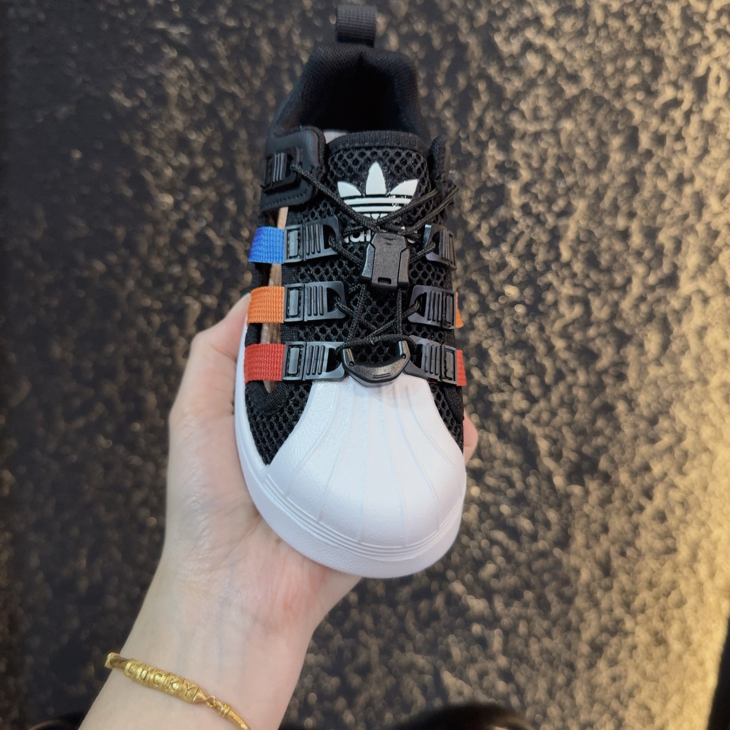 图片[2]-didas 贝壳头凉鞋 德训鞋童鞋 阿迪达斯贝壳头德训鞋童鞋 包头防撞凉鞋 系带方式：松紧扣 号码：26-37-选品中心