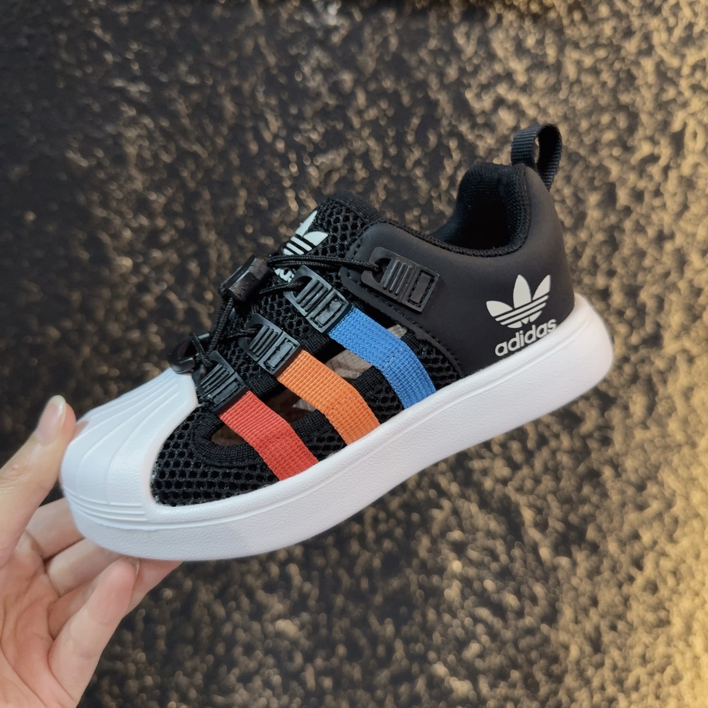 图片[3]-didas 贝壳头凉鞋 德训鞋童鞋 阿迪达斯贝壳头德训鞋童鞋 包头防撞凉鞋 系带方式：松紧扣 号码：26-37-选品中心