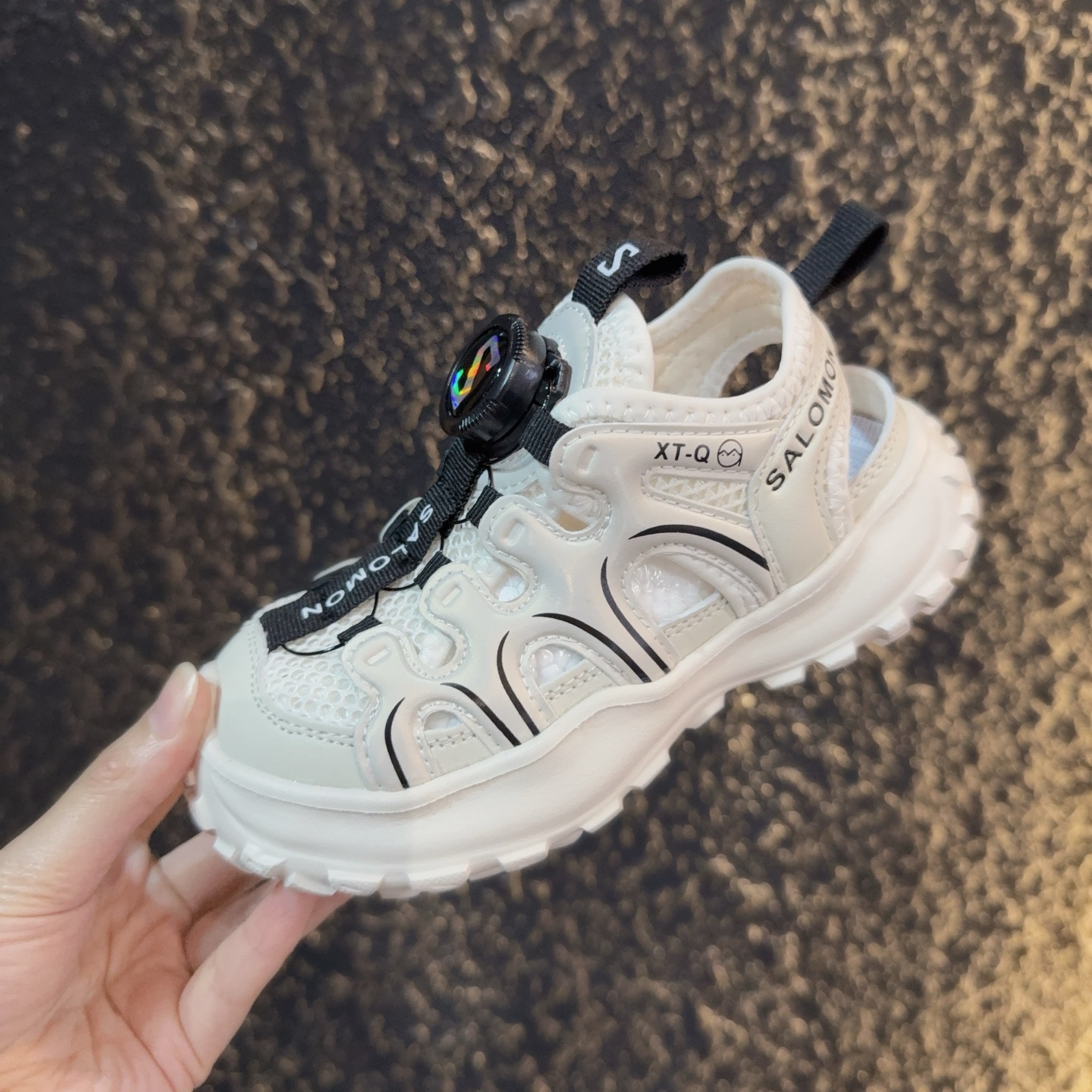 图片[3]-儿童萨络蒙XT-Q旋转纽扣凉鞋 SALOMON XT-Q系列旋转纽扣包头防撞童鞋 溯溪鞋凉鞋 萨络蒙XT-Q透气网鞋榴莲底涉水鞋沙滩鞋 尺码：26-37-选品中心